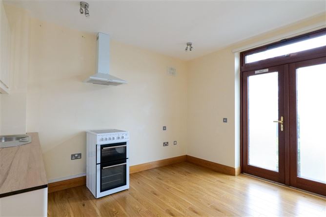 Derrymore, 61A Upper Newcastle Road, Newcastle, Galway