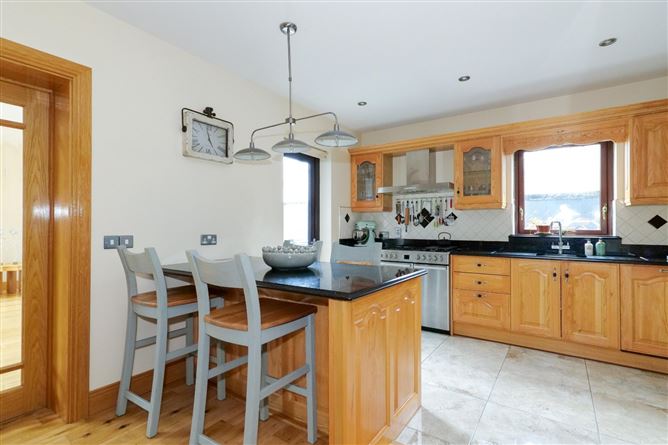 Derrymore, 61A Upper Newcastle Road, Newcastle, Galway