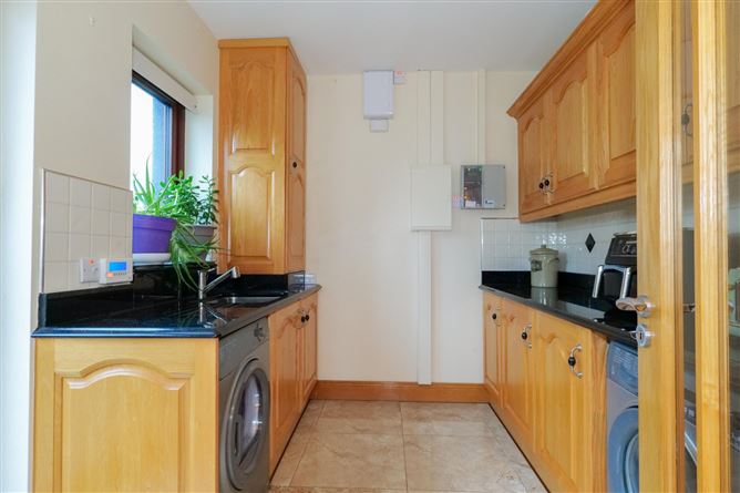 Derrymore, 61A Upper Newcastle Road, Newcastle, Galway