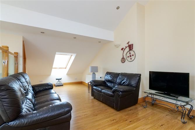 Derrymore, 61A Upper Newcastle Road, Newcastle, Galway