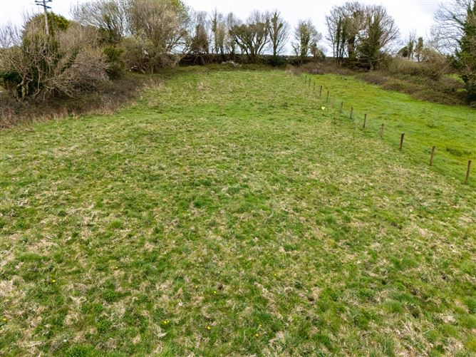 Site, Cross, County Mayo