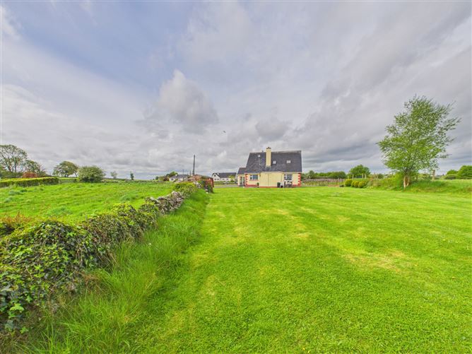 Photo 35 of 38 — Grinstead Place, Lisnamucklagh, Dysart, Ballinasloe, Co. Roscommon