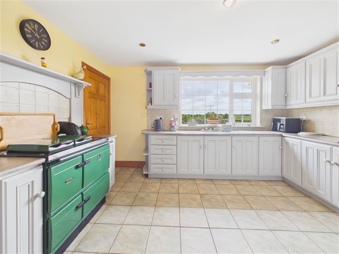 Photo 14 of 38 — Grinstead Place, Lisnamucklagh, Dysart, Ballinasloe, Co. Roscommon
