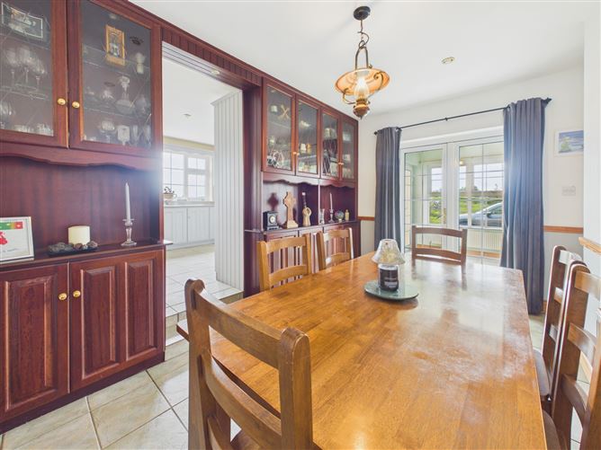 Photo 10 of 38 — Grinstead Place, Lisnamucklagh, Dysart, Ballinasloe, Co. Roscommon