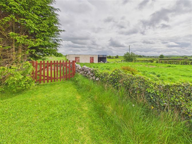 Photo 34 of 38 — Grinstead Place, Lisnamucklagh, Dysart, Ballinasloe, Co. Roscommon