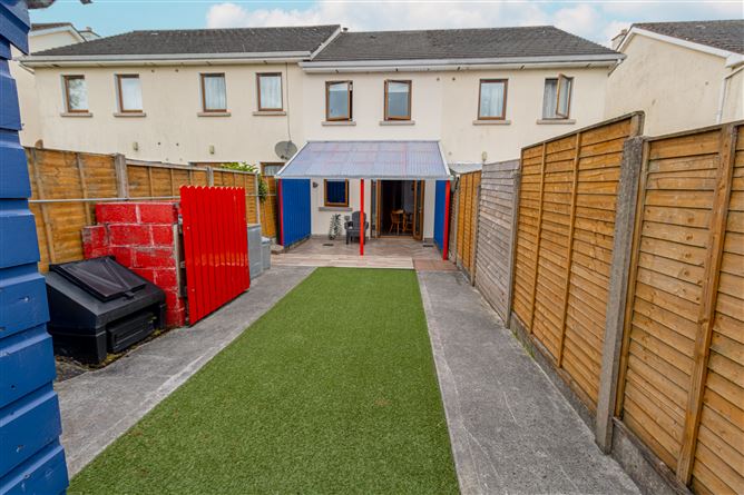 Photo 9 of 10 — 12 Oaklands Court, Ballinalee Road, Longford, Longford