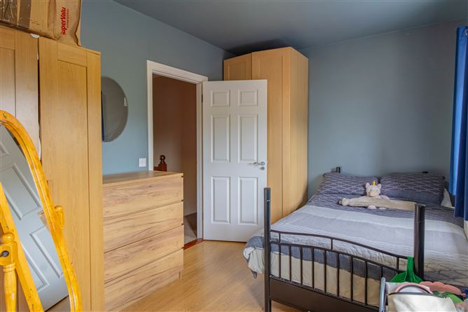 Photo 7 of 10 — 12 Oaklands Court, Ballinalee Road, Longford, Longford