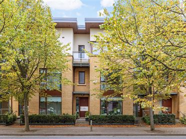 81 Castlegate Way, Adamstown, Lucan, County Dublin
