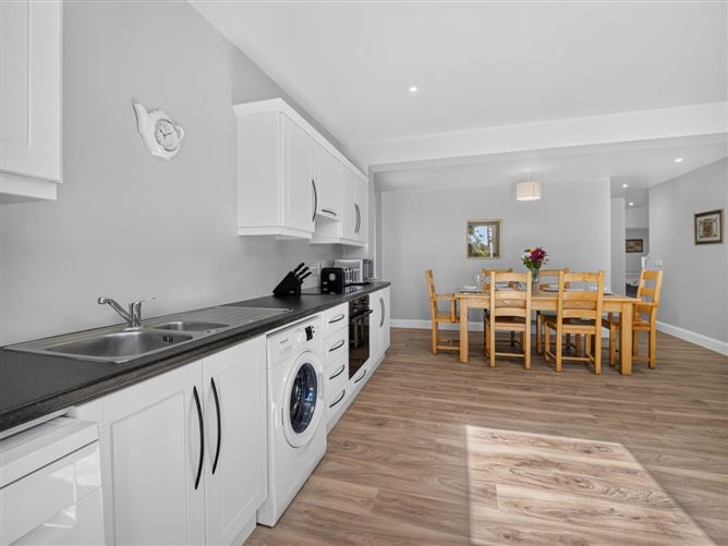 3 Bed in Ballyheige,Ballyheige,  Wexford