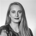 Photo of Caroline Fitzsimons